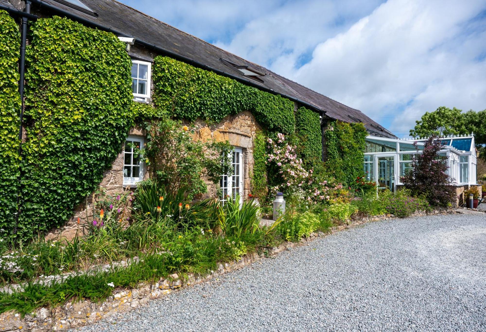 Nant Yr Odyn Country Hotel & Restaurant Ltd Llangefni Buitenkant foto