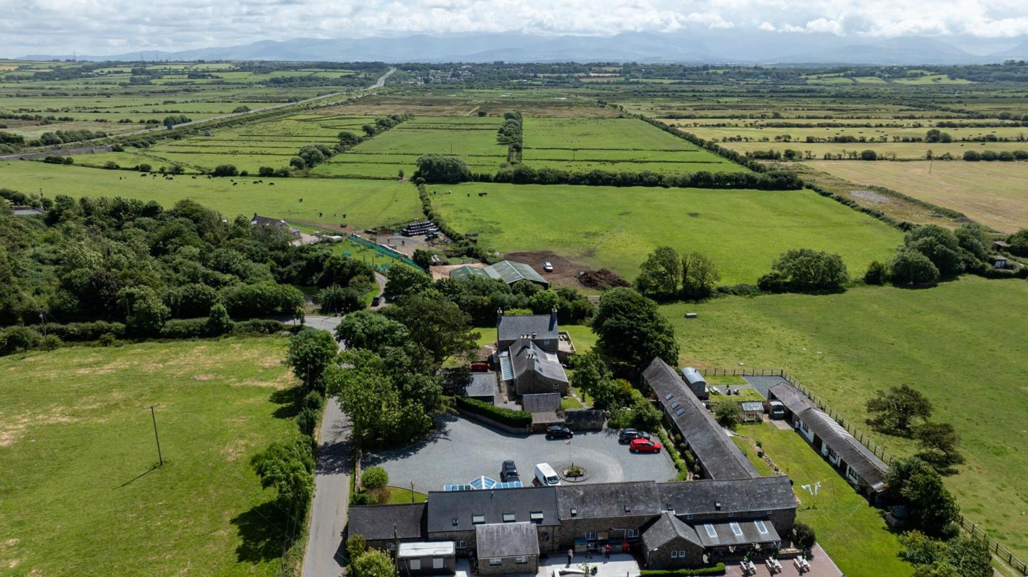 Nant Yr Odyn Country Hotel & Restaurant Ltd Llangefni Buitenkant foto